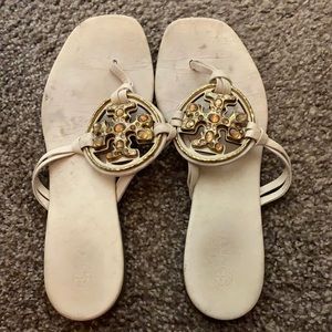 Tory Burch sandal cream with gold jewel